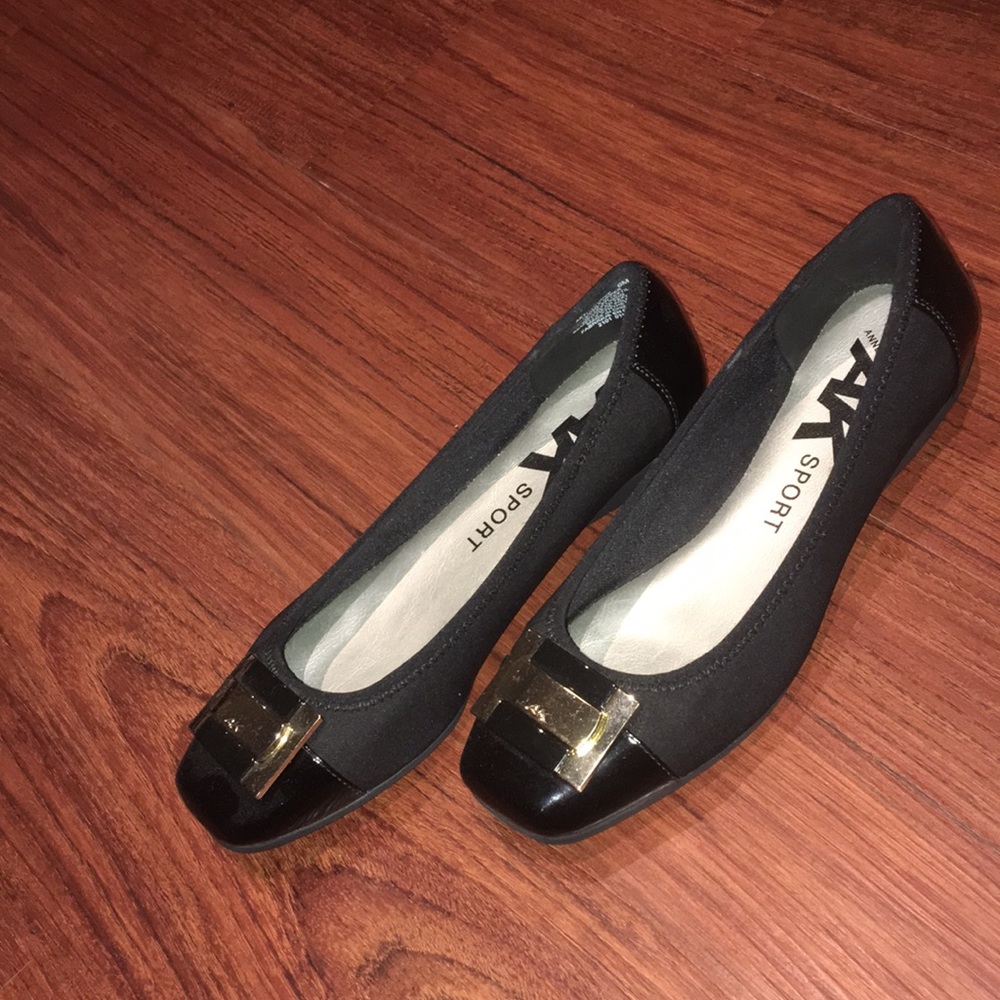Anne Klein Black Flats